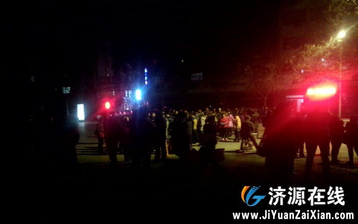 QQ图片20151225193720.jpg