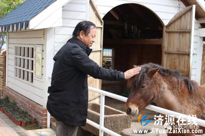 河南学前工委济源龙儿雪儿幼教年会