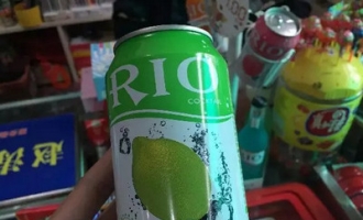 济源9岁小学生因好奇到商店买酒喝  脸红了一下午