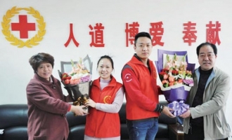 济源市两位志愿者上周赴郑州捐献造血干细胞