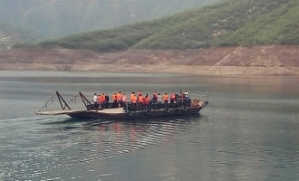 济源失事直升机救援： 失事水面风较大救援暂缓