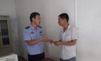 济源民警帮7岁女孩上户口 终于圆了她的上学梦