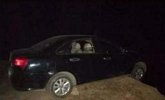 济源一轿车司机差点将车开下悬崖 被吓得神志不清