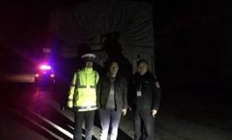 济源高速交警查获一辆非法运输危化品车辆